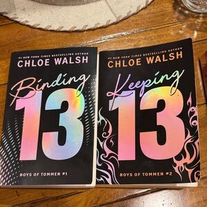 Chloe Walsh 'Binding 13' and 'Keeping 13' Books